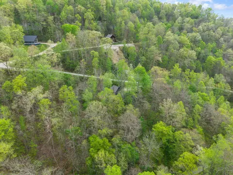 View/Area - 175 Bootleg Rdg, Stanton, KY 40380 photo 2 of 5