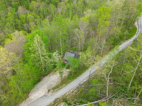 View/Area - 175 Bootleg Rdg, Stanton, KY 40380 photo 4 of 5