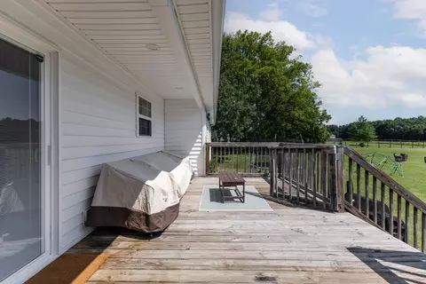 Exterior - 220 John Purdom Dr, Almo, KY 42020 photo 7 of 7