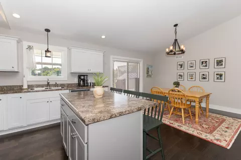 Kitchen - 220 John Purdom Dr, Almo, KY 42020 photo 5 of 5