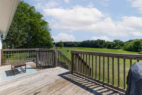 Exterior - 220 John Purdom Dr, Almo, KY 42020 photo 4 of 7