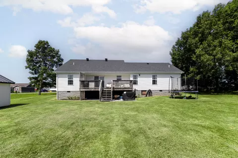 Exterior - 220 John Purdom Dr, Almo, KY 42020 photo 6 of 7
