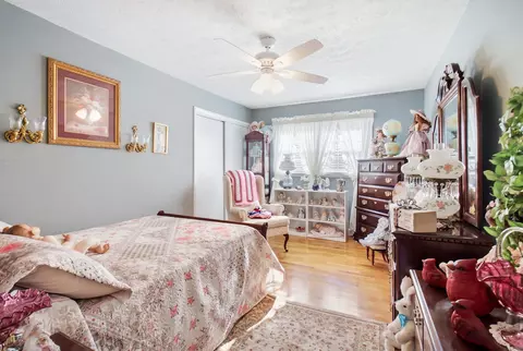 Bedroom - 621 Copper Creek Rd, Berea, KY 40403 photo 4 of 6