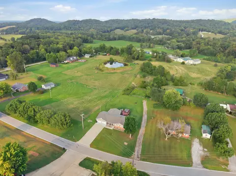 View/Area - 621 Copper Creek Rd, Berea, KY 40403 photo 8 of 9