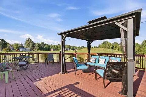 Exterior - 621 Copper Creek Rd, Berea, KY 40403 photo 10 of 17