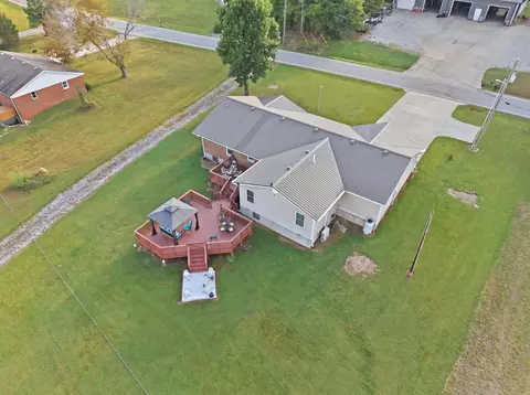 View/Area - 621 Copper Creek Rd, Berea, KY 40403 photo 7 of 9