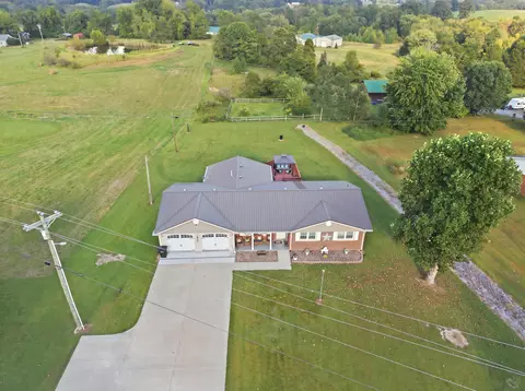 View/Area - 621 Copper Creek Rd, Berea, KY 40403 photo 3 of 9