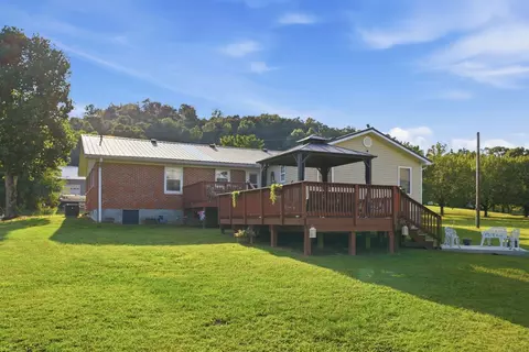 Exterior - 621 Copper Creek Rd, Berea, KY 40403 photo 16 of 17