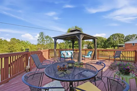 Exterior - 621 Copper Creek Rd, Berea, KY 40403 photo 11 of 17