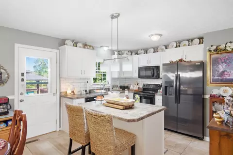 Kitchen - 621 Copper Creek Rd, Berea, KY 40403 photo 1 of 6