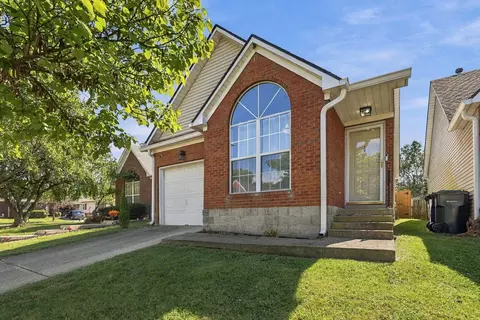 4796 Moss Creek Dr, Lexington, KY 40515