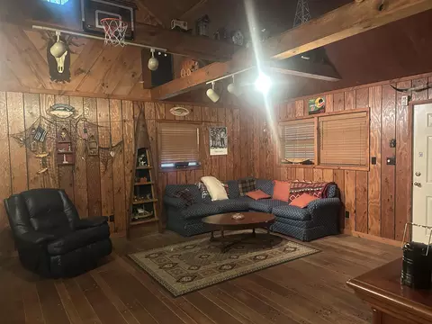Living - 300 Boulder Dr, London, KY 40741 photo 5 of 5