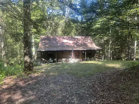 Exterior - 300 Boulder Dr, London, KY 40741 photo 2 of 19