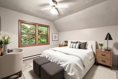Bedroom - 141 Lick Fork Rd, Middlesboro, KY 40965 photo 1 of 1
