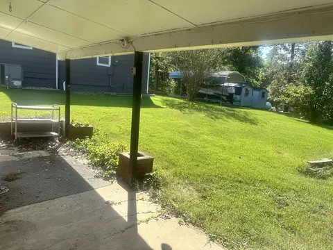 Exterior - 59 Pope Dr, Murray, KY 42071 photo 4 of 5