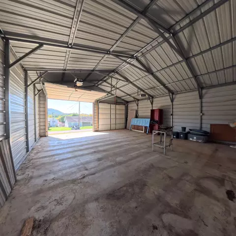 Other - 628 Cantrill St, Irvine, KY 40336 photo 4 of 5