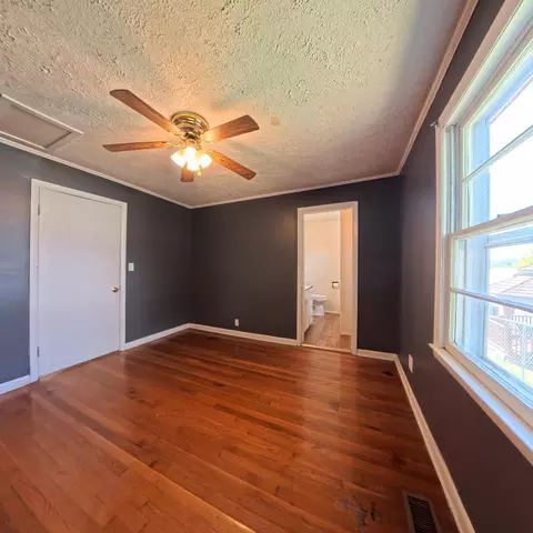 Bedroom - 628 Cantrill St, Irvine, KY 40336 photo 1 of 2