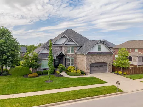 2605 Lucca Pl, Lexington, KY 40509