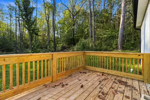 Exterior - 221 Pine Tree Circle Dr, Nancy, KY 42544 photo 7 of 11