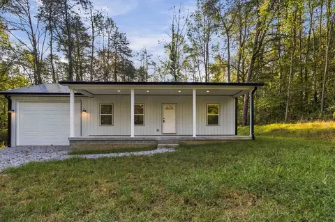 Exterior - 221 Pine Tree Circle Dr, Nancy, KY 42544 photo 1 of 11