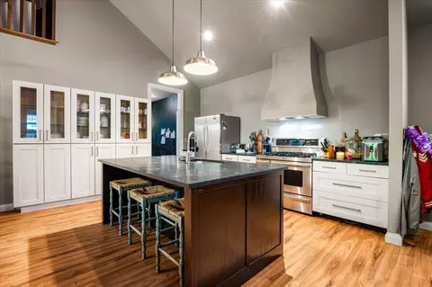 Kitchen - 16 Windham Ln, Corbin, KY 40701 photo 2 of 3