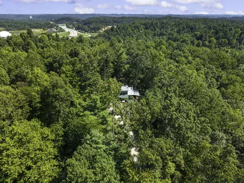 View/Area - 258 Black Bear Ridge Rd, Campton, KY 41301 photo 2 of 7