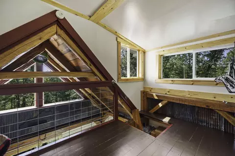 Entry Way - 258 Black Bear Ridge Rd, Campton, KY 41301 photo 1 of 1