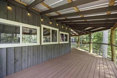 Exterior - 258 Black Bear Ridge Rd, Campton, KY 41301 photo 17 of 19