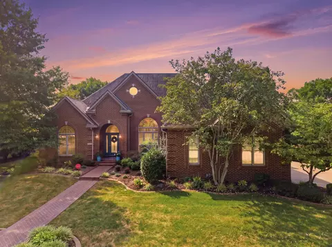Exterior - 913 Cabernet Dr, Berea, KY 40403 photo 4 of 4