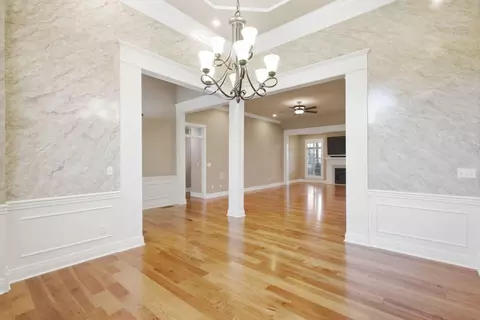 Dining - 913 Cabernet Dr, Berea, KY 40403 photo 1 of 1