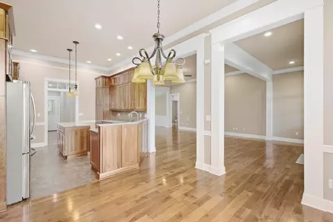 Other - 913 Cabernet Dr, Berea, KY 40403 photo 5 of 15