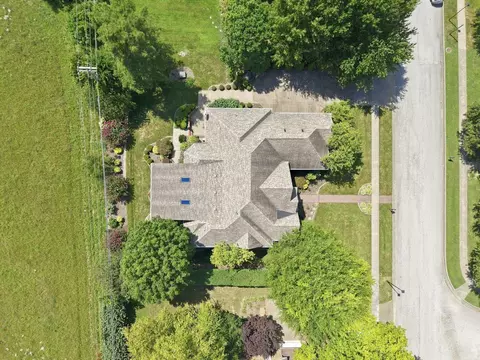 View/Area - 913 Cabernet Dr, Berea, KY 40403 photo 4 of 12