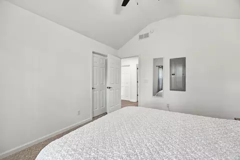 Bedroom - 36 Lazy Trail Rd, Nancy, KY 42544 photo 8 of 13