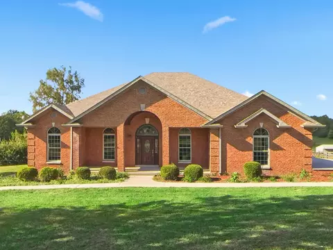 299 Mccrosky Pike, Harrodsburg, KY 40330