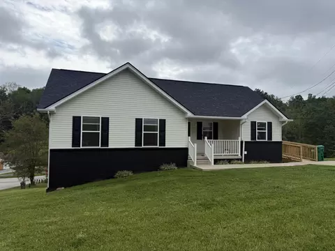 Exterior - 21 Maple Ln, Morehead, KY 40351 photo 8 of 11