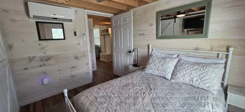 Bedroom - 128 Kiersten Dr, Nancy, KY 42544 photo 3 of 7