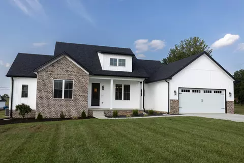 589 Harvest Ln, Harrodsburg, KY 40330