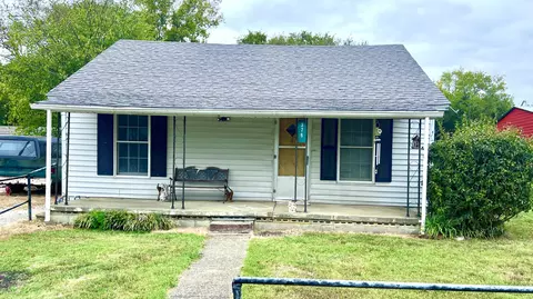 376 W Otis Cir, Hopkinsville, KY 42240