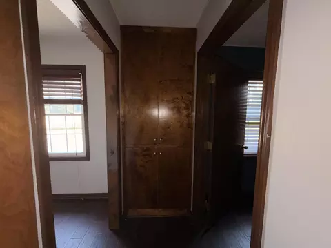 Entry Way - 2004 Wingo Rd, Wingo, KY 42088 photo 3 of 3