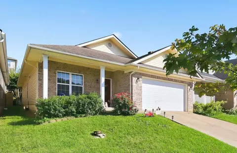 2832 Sullivans Trce, Lexington, KY 40511