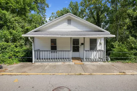 235 E 4th St, Maysville, KY 41056