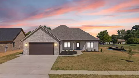 628 Comanche Dr, Richmond, KY 40475