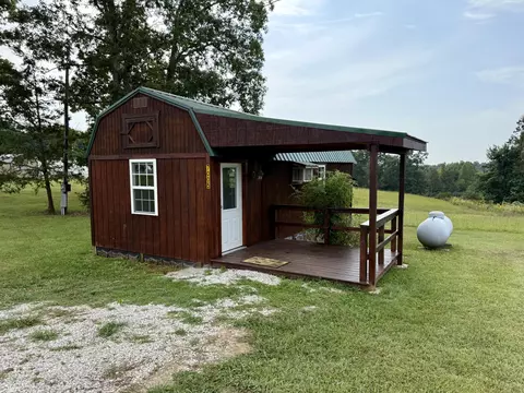 7005 Ky-52 Hwy, Beattyville, KY 41311