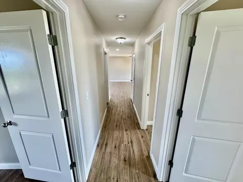 Entry Way - 1592 Old Perryville Loop, Springfield, KY 40069 photo 1 of 1
