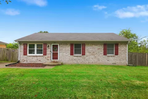 100 Ashville Dr, Nicholasville, KY 40356