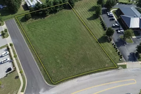 2215 Mary Fay Pl, Lexington, KY 40511