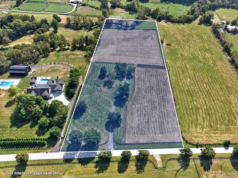 2110 Delong Rd, Lexington, KY 40515