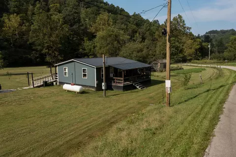3189 Myers Fork Rd, Denniston, KY 40316