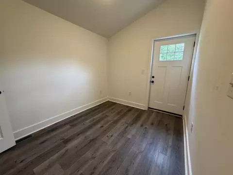 Other - 1801 1801 12 Exeter Ave, Middlesboro, KY 40965 photo 6 of 8