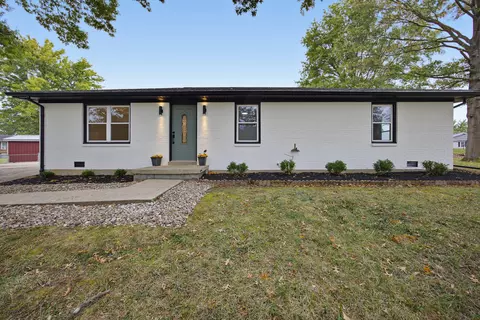 229 Lynn Dr, Lawrenceburg, KY 40342